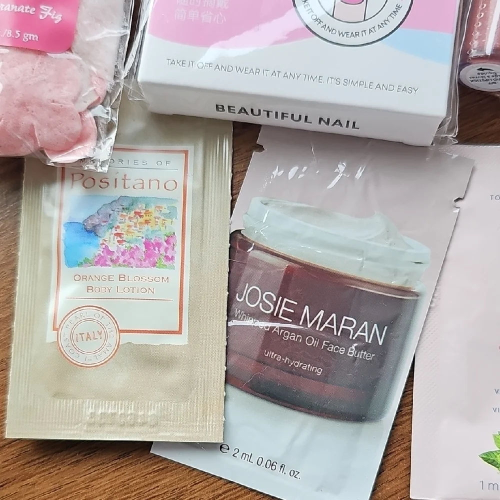 New Kitsch Satin Scrunchies Grown Alchemist Face Mask Honest Lip Gloss Full Size